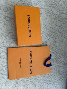 Louis Vuitton Orange and Blue Gift Box and Shopping Bag Set